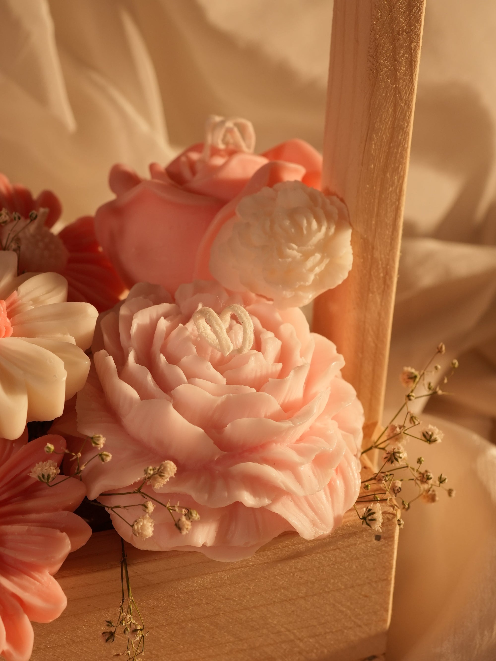 FLORAL CANDLES
