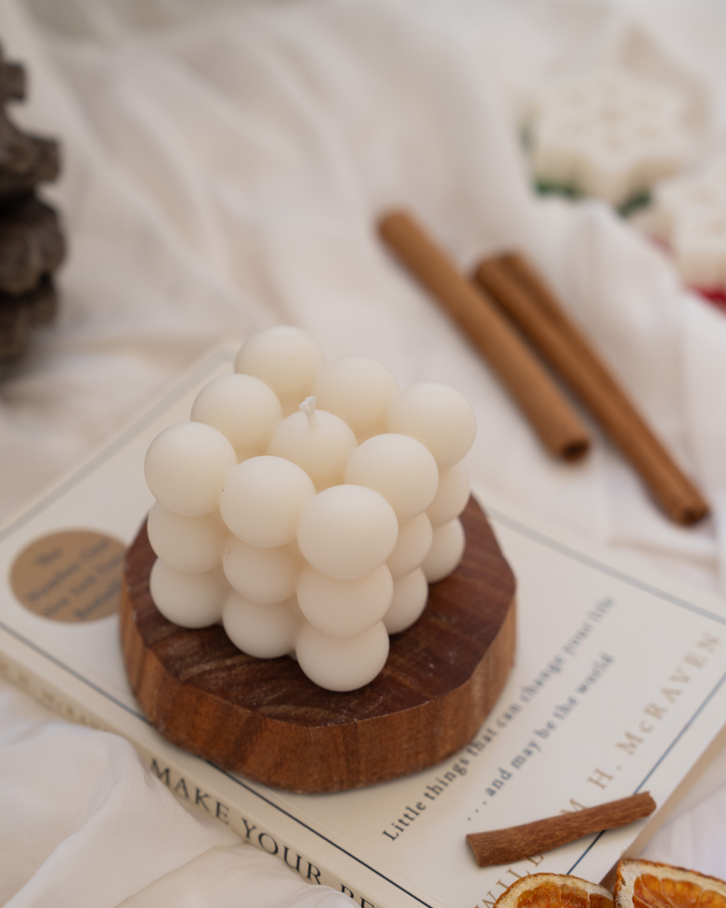 Large Bubble Cube Candle