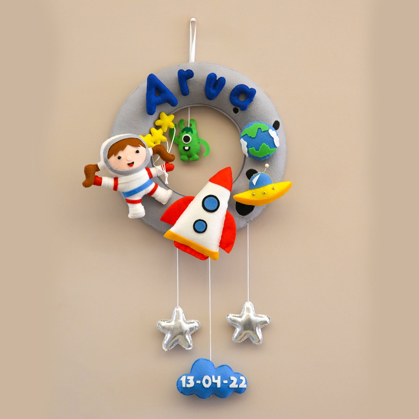 Felt - Astronaut adventure Theme nameplate for Kids