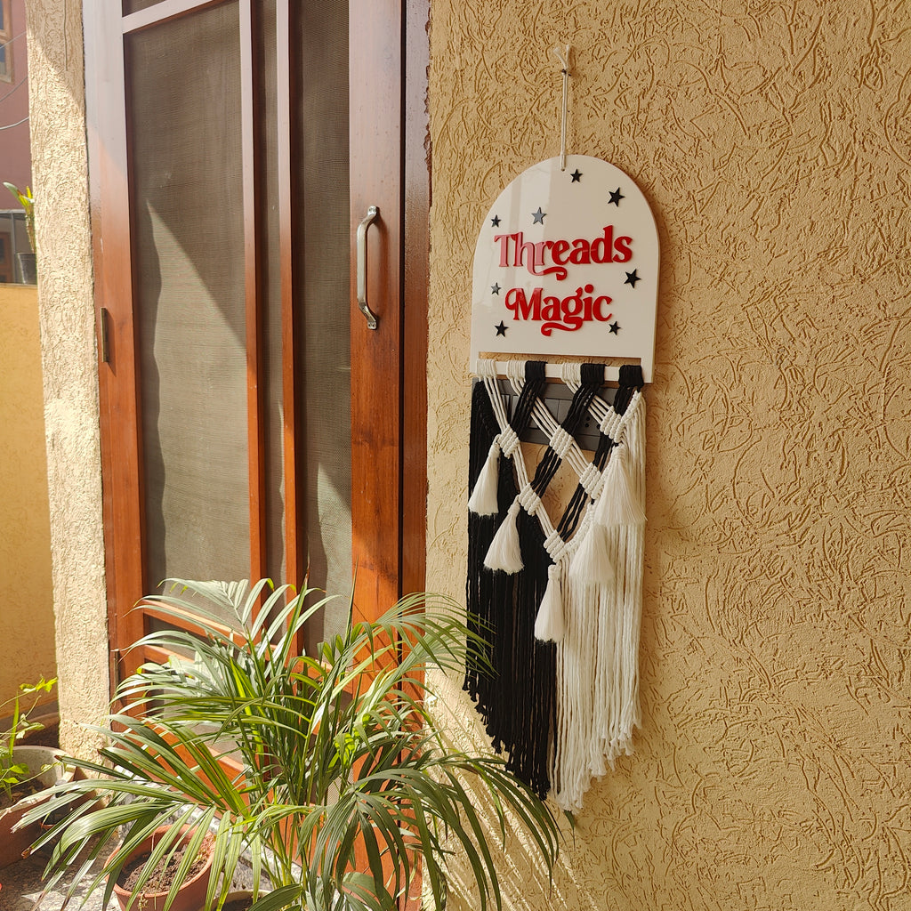 Macrame - Arched Nameplate