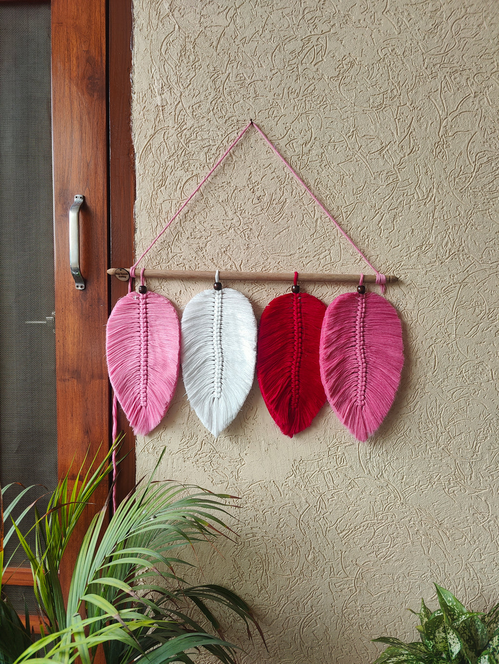 Macrame - Feather Wall Hanging