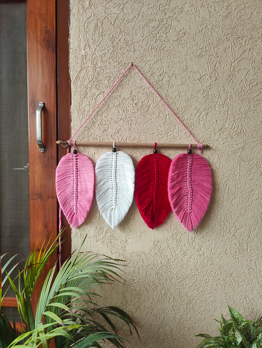 Macrame - Feather Wall Hanging