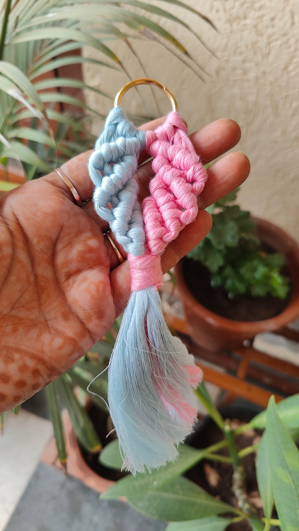 Macrame Keychain - Fishtail Design