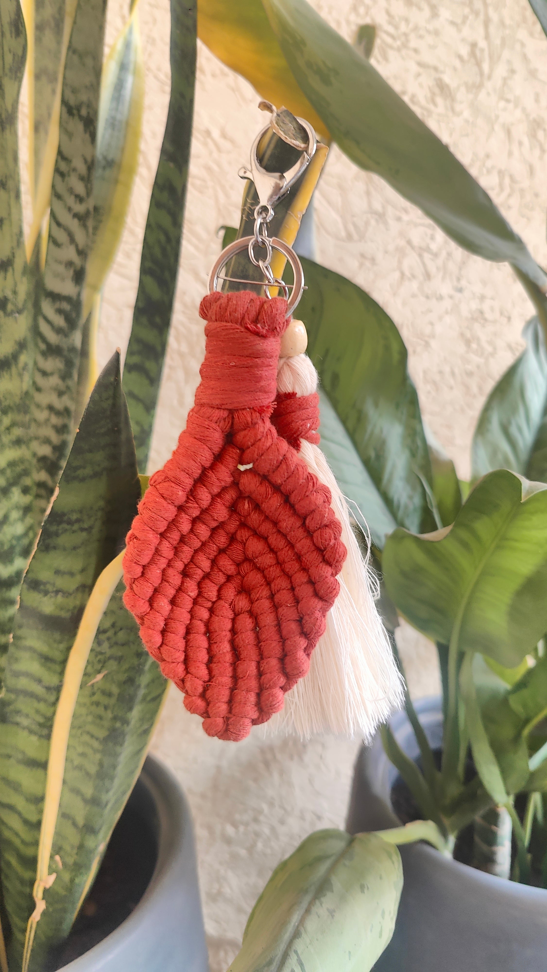 Macrame Leaf with Tassel Keychain