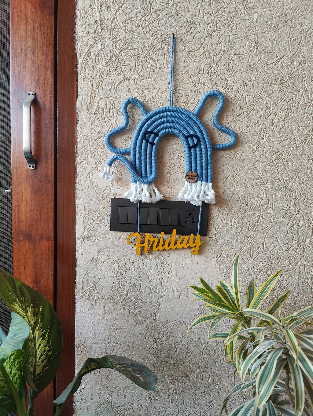 Macrame Elephant - Nameboard
