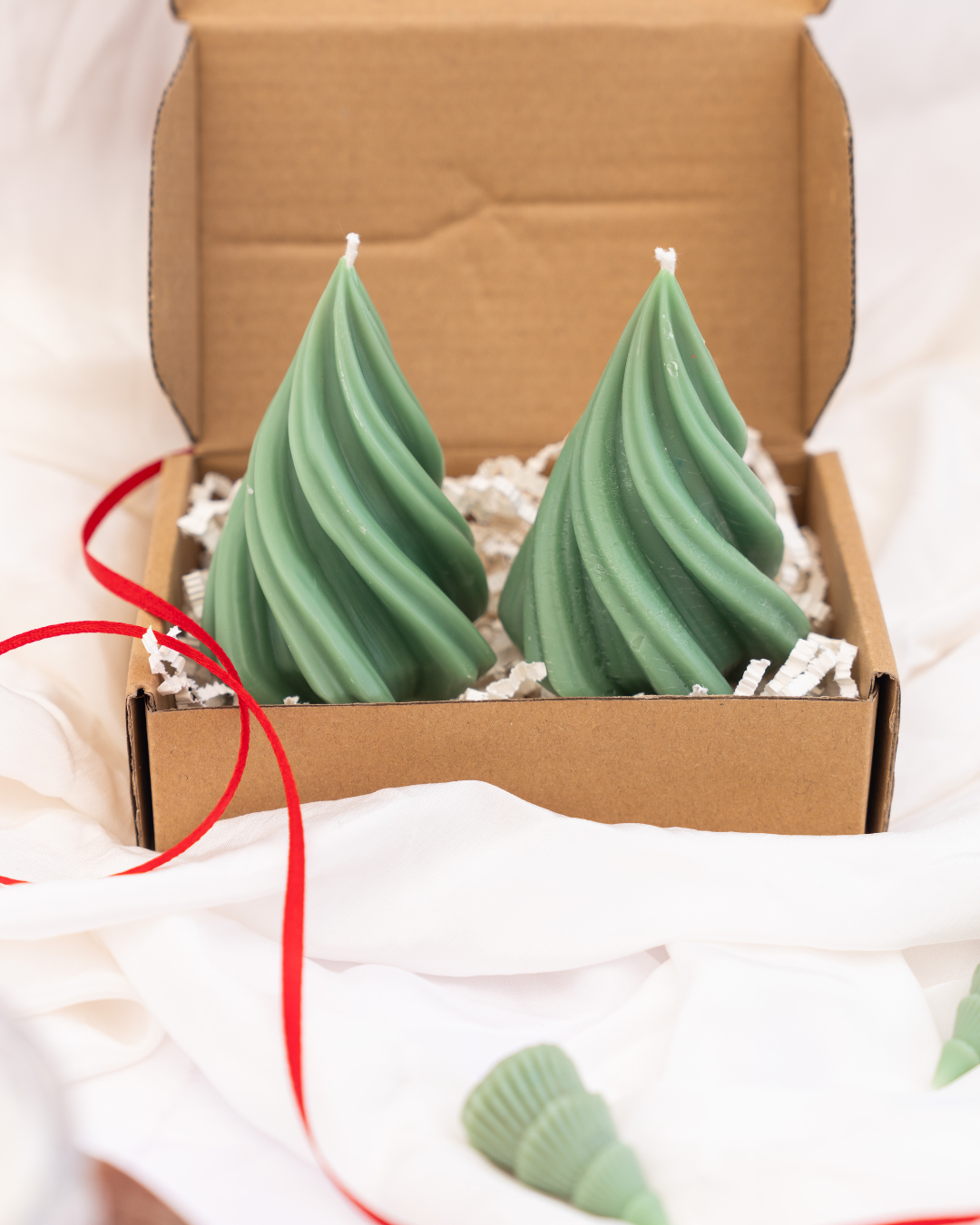 Swirl Christmas Tree Candle