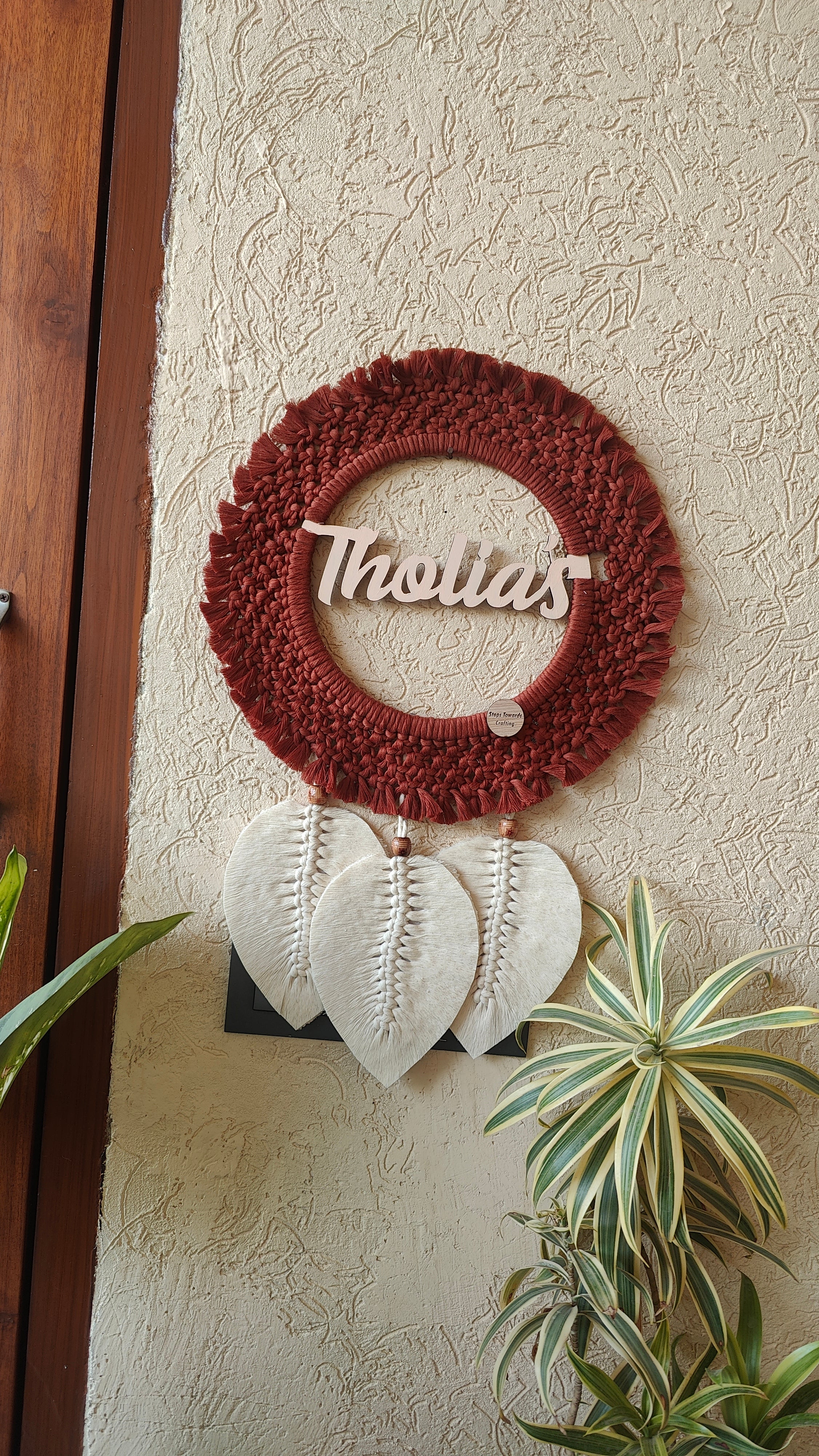 Macrame - Nameplate with Sq knot and leaves