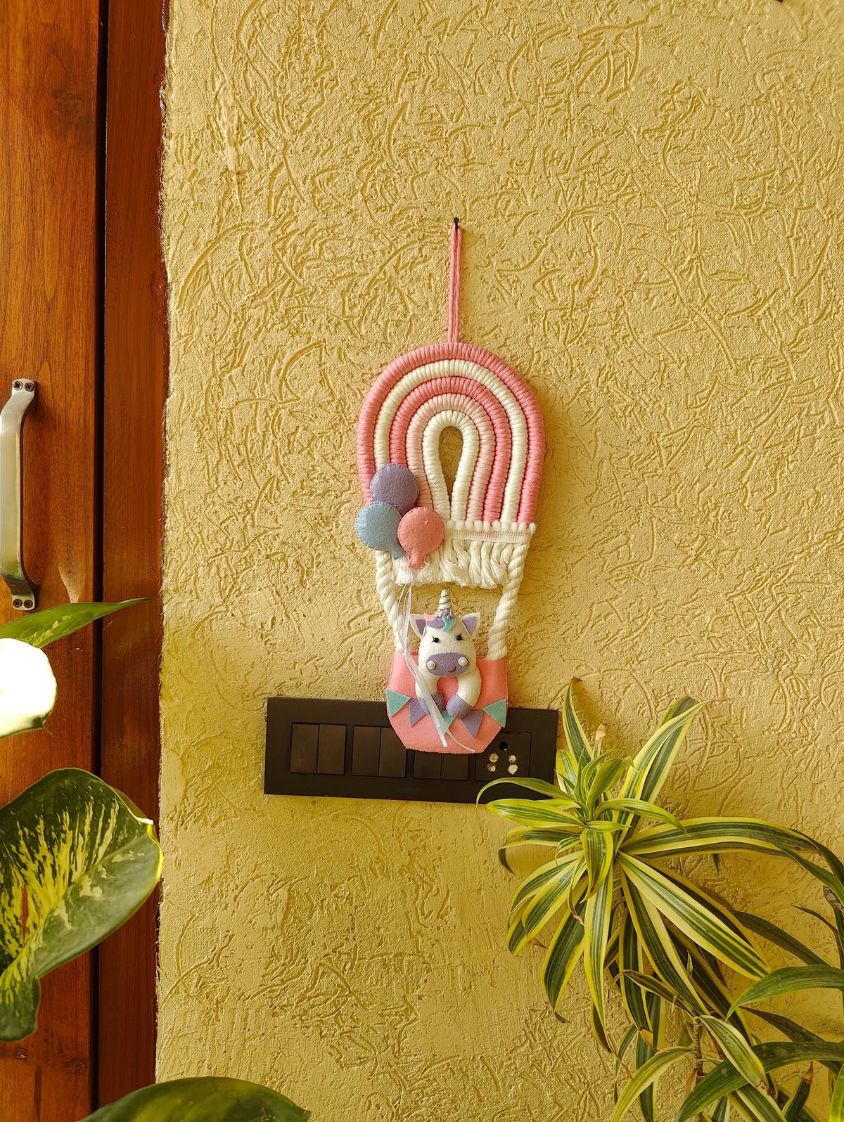 Macrame Hot Air Balloon with Unicorn in Basket Nameboard
