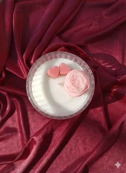 Light me when you want me Naked - Floral Heart Candle