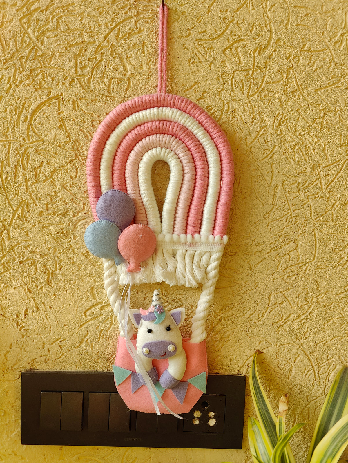 Macrame Hot Air Balloon with Unicorn in Basket Nameboard