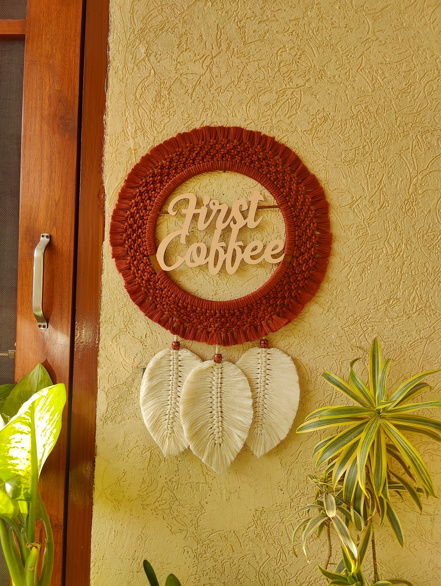 Macrame - Nameplate with Sq knot and leaves