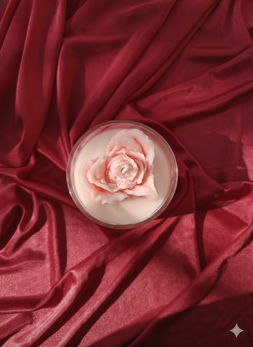 Smells like our First date - Rose Heart Candle